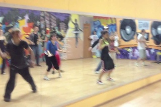 Class of begginers in DANCE-COOL - A milli choreo by Ani