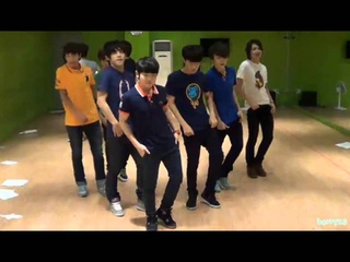130718 SEVENTEEN TV Dancing Hello NU’EST