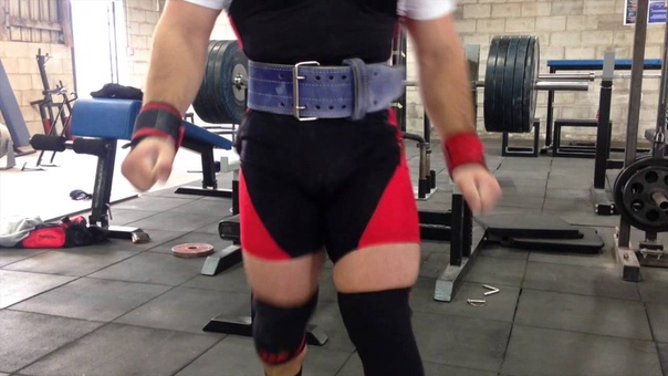 Training at Getstrength Gym 3 lift Brett