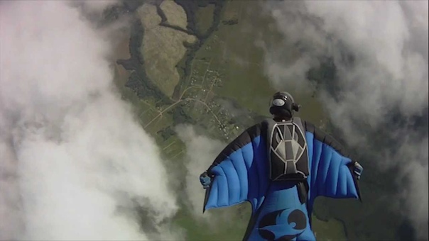 Wingsuit flying