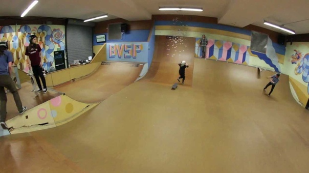 Sunday Ladies Nights at Bellevue Indoor Skate