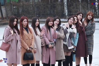 (gugudan)      @180223 / 2  by