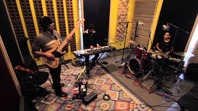 Josué Carrillo bateria, Iván Barrera bass y Daniel Perri key. ( Actual Proof by Herbie