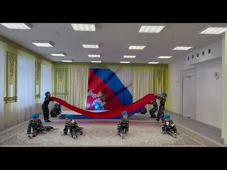 Танцевальный коллектив Счастливое детство - Танцевальная композиция Россия-Родина моя