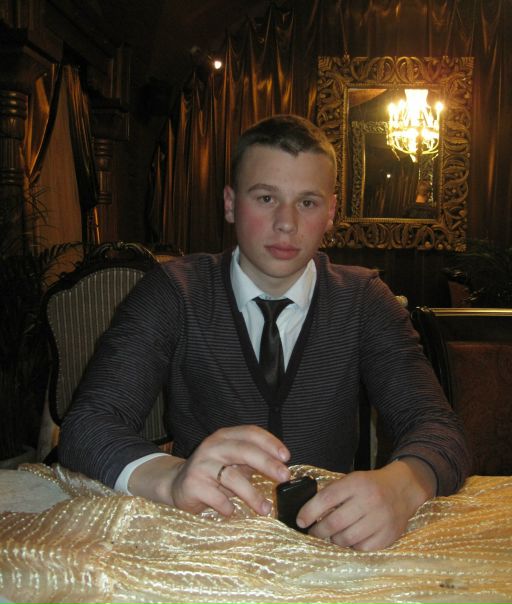 №3, Саня Мельников, 36 лет, Ровно №3, Саня Мельников, 36 лет, Ровно