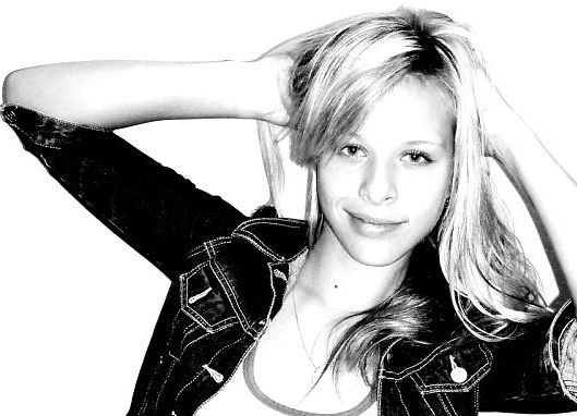 Людмила Мейкшане | Berlin