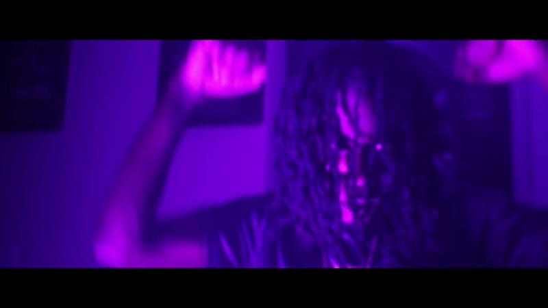 Ｙｕｎｇ Ｓｉｍｍｉｅ