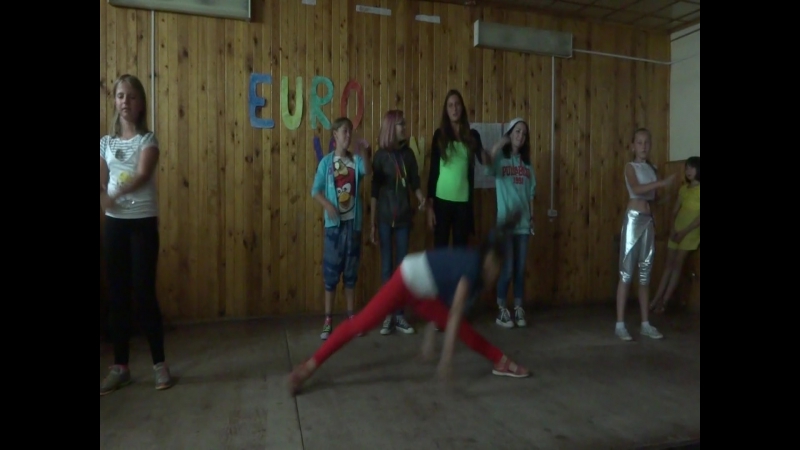 Carlotta Rap Futuristico summer