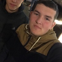 Павел Исаев