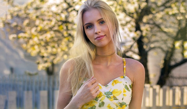 Woman babe blonde outdoor