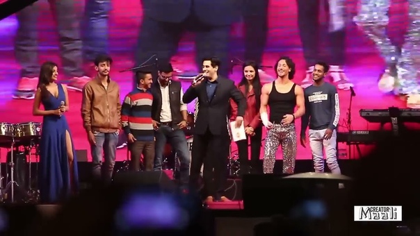 Celebrating 20 Years Of Dainik Bhaskar with Tiger Shroff and Nidhhi Agerwal at Mansarover,