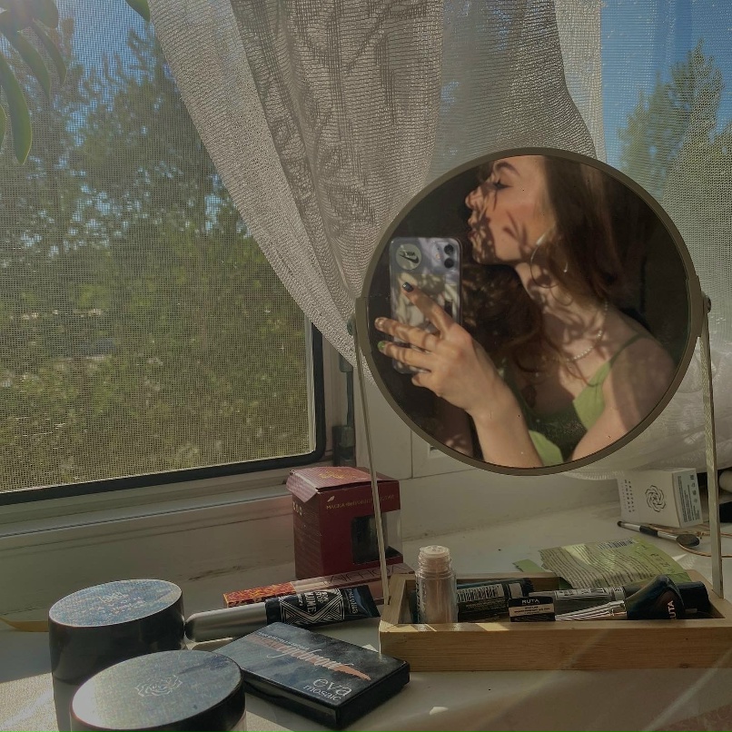 Аня Широкова |