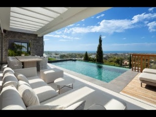 4,895,000 - EXQUISITE MODERN VILLA  VERY  CLOSE TO MARBELLA SPAIN
