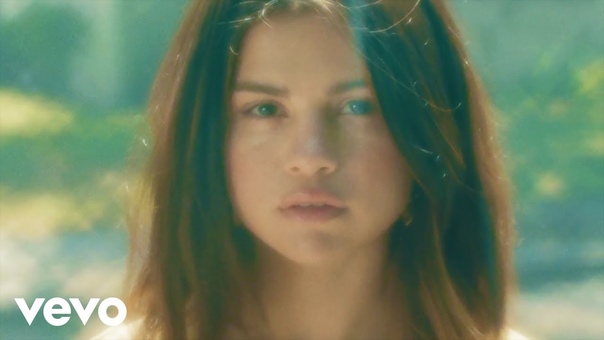 Selena Gomez Fetish ft. Gucci