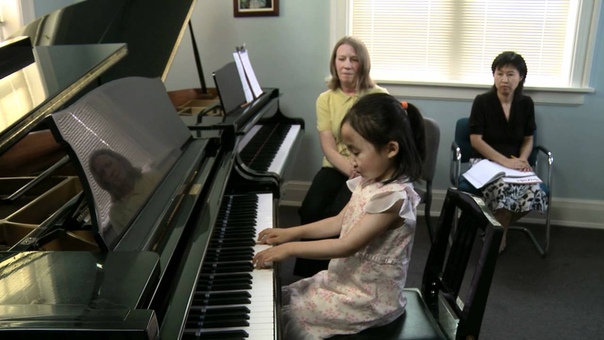 CSA Early Suzuki Piano Lesson in